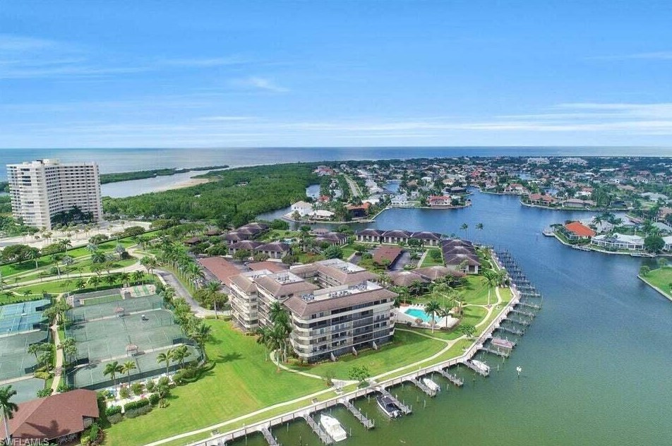 440 Seaview Ct, Marco Island FL  34145-2617 exterior