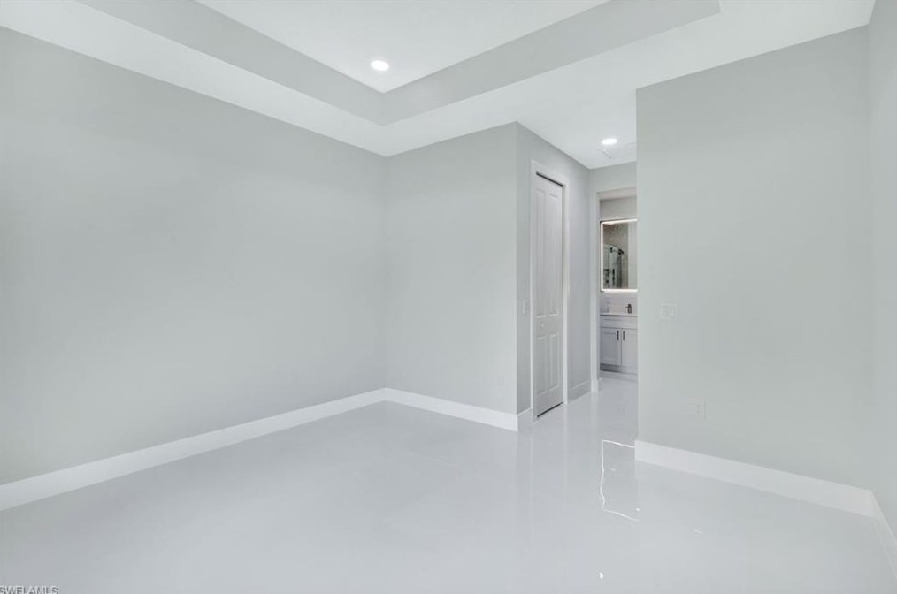 4576 68 Ave, Naples FL 34120-6451 exterior