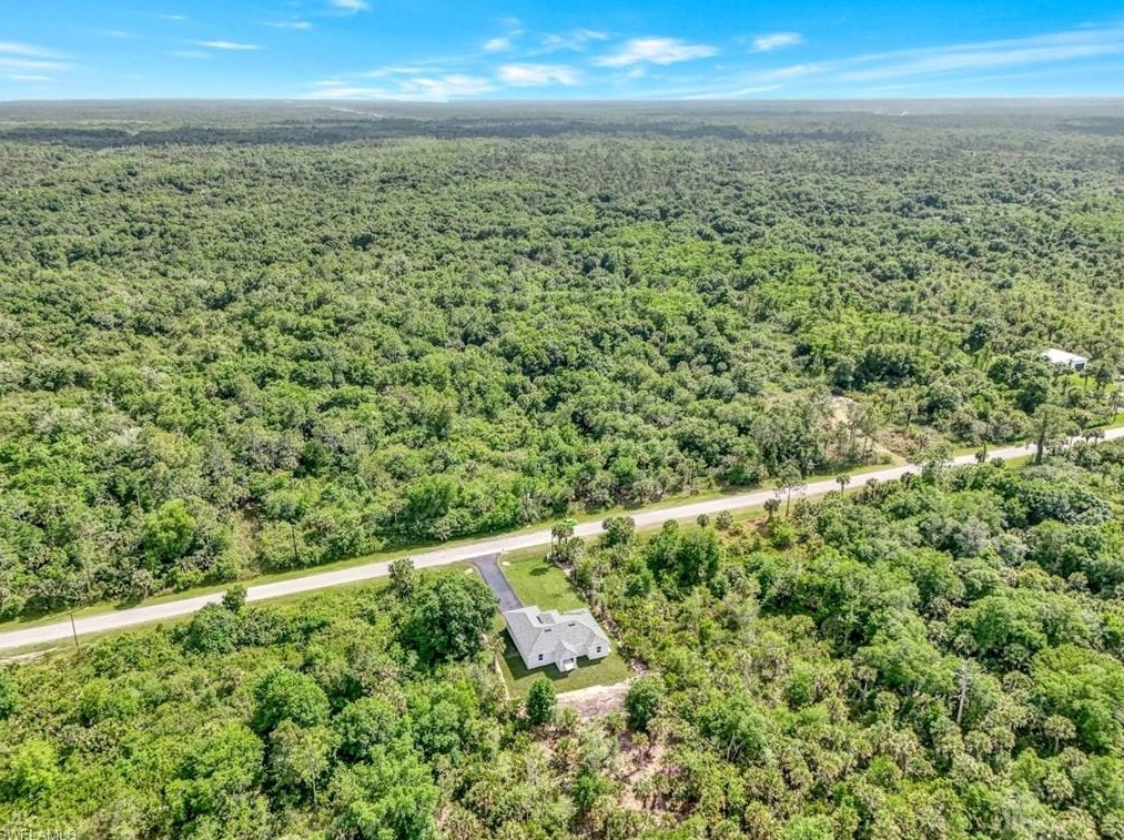 4576 68 Ave, Naples FL 34120-6451 exterior