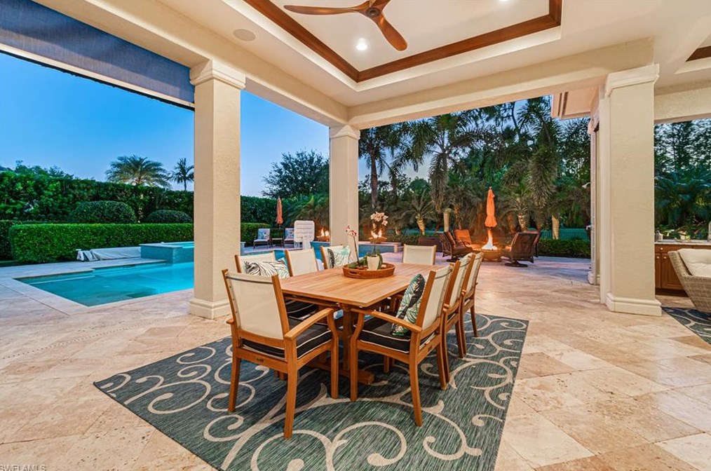 4265 Deephaven Ln, Naples FL 34119-8616 exterior