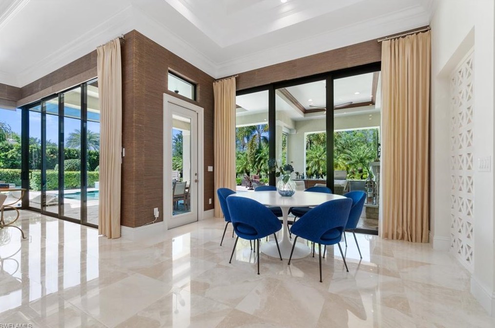 4265 Deephaven Ln, Naples FL 34119-8616 exterior