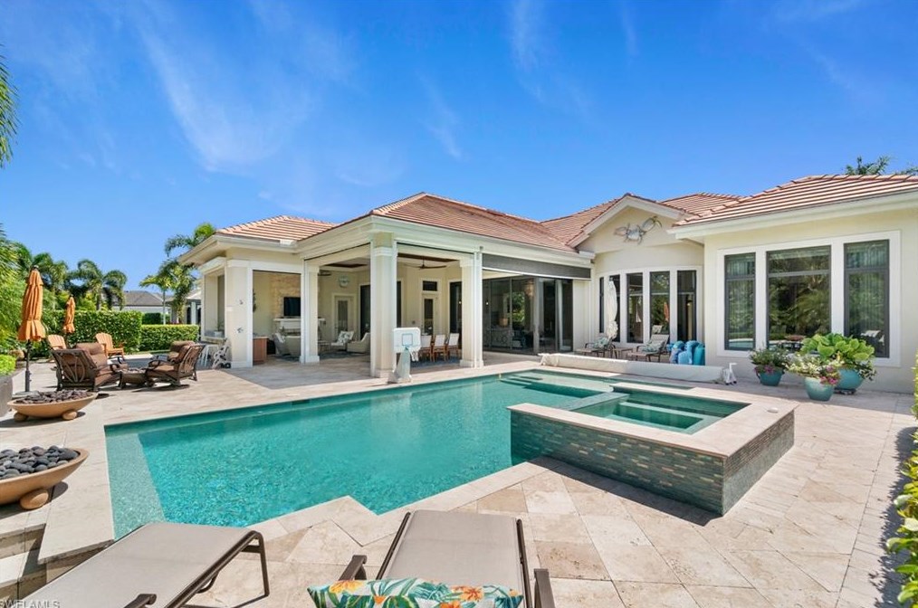 4265 Deephaven Ln, Naples FL 34119-8616 exterior