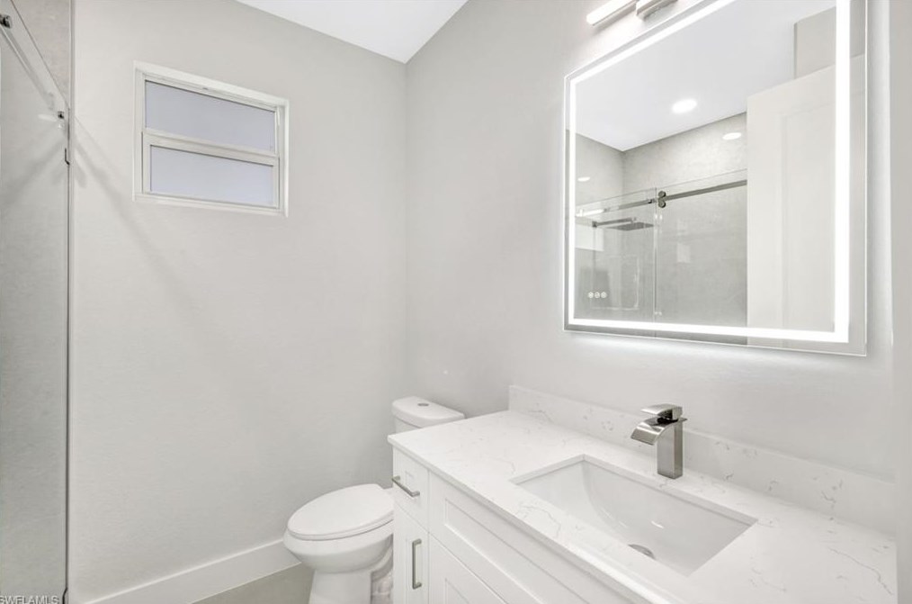 2621 20th Ave, Naples FL  34117-4550 exterior