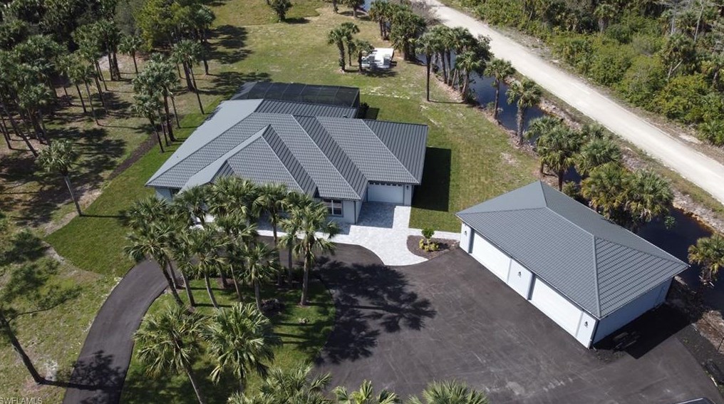 835 11th St, Naples FL  34117-2286 exterior