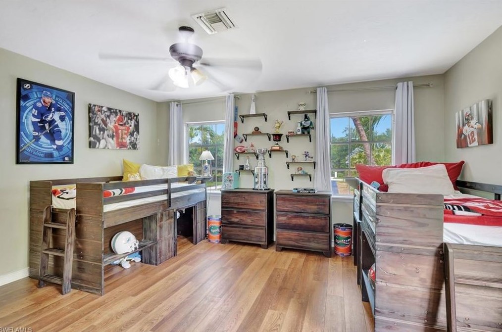 2720 68 St, Naples FL 34105-7225 exterior