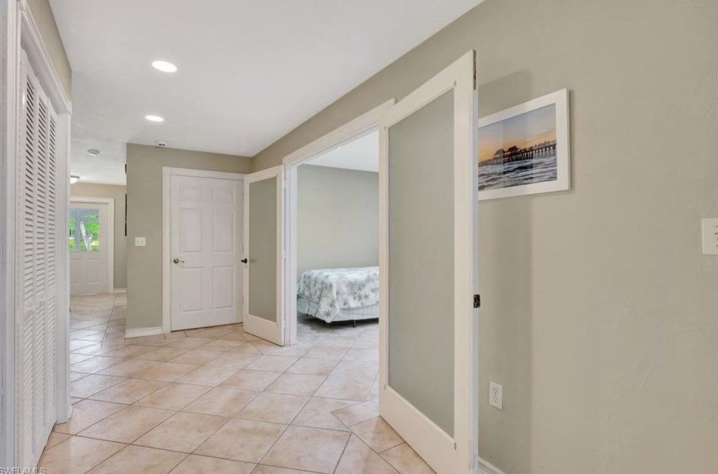 2720 68 St, Naples FL 34105-7225 exterior