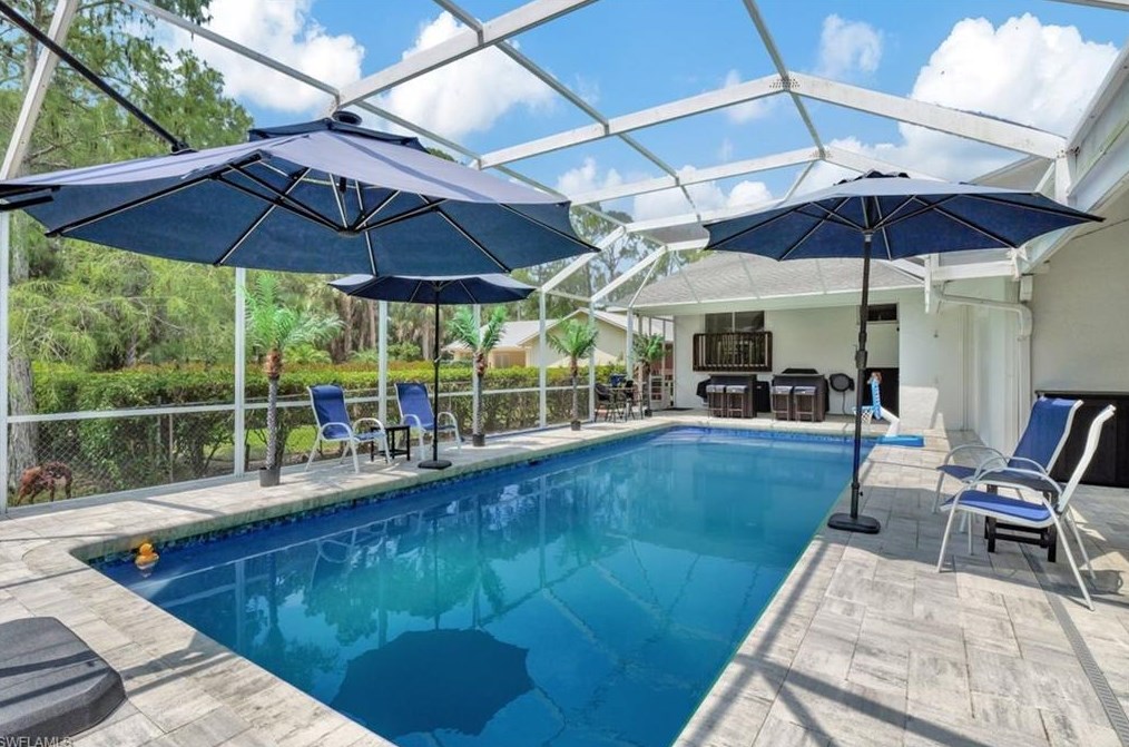 2720 68 St, Naples FL 34105-7225 exterior