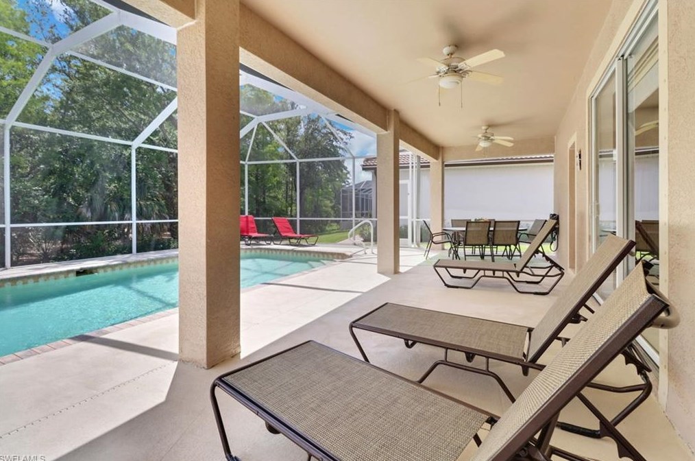 5658 Lago Villaggio Way, Naples FL 34104-5742 exterior