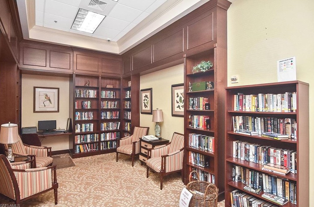 3104 Dominica Way, Naples FL 34119-1605 exterior