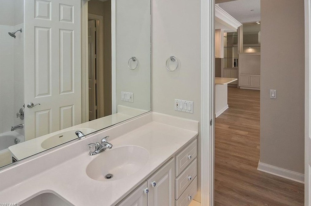 3104 Dominica Way, Naples FL 34119-1605 exterior