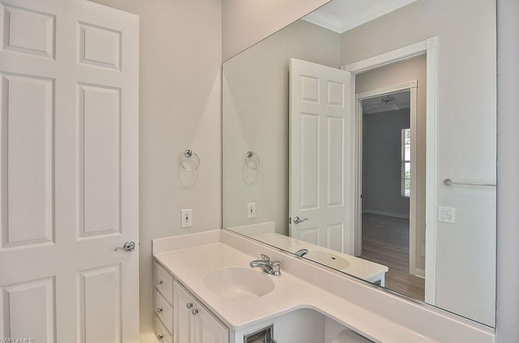 3104 Dominica Way, Naples FL 34119-1605 exterior