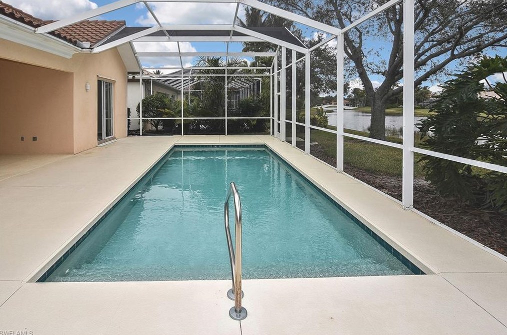 3104 Dominica Way, Naples FL 34119-1605 exterior