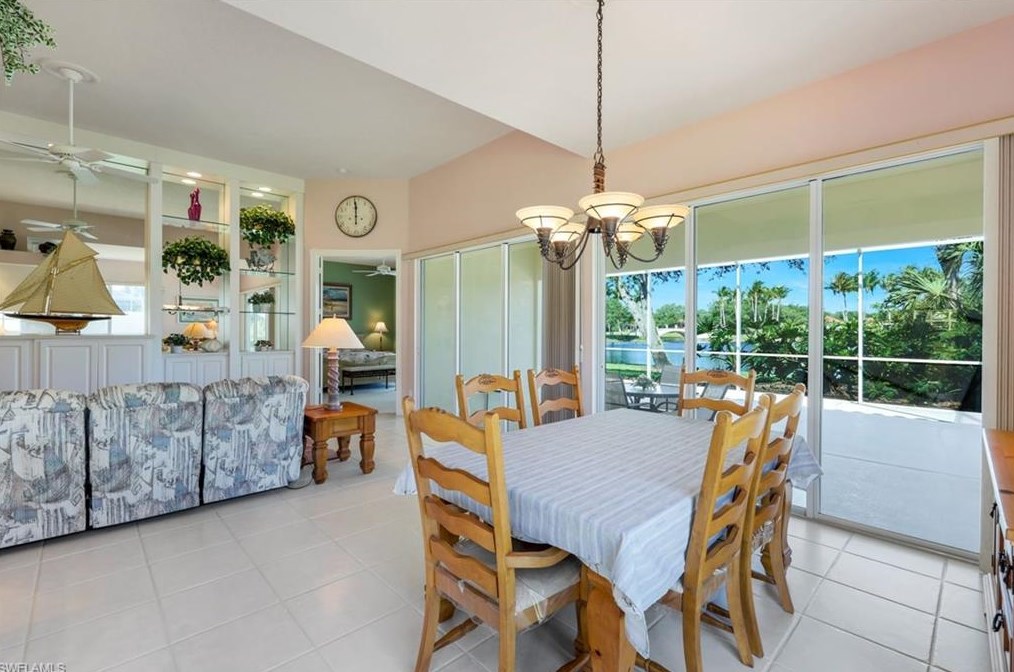 4721 Navassa Ln, Naples FL 34119-9555 exterior