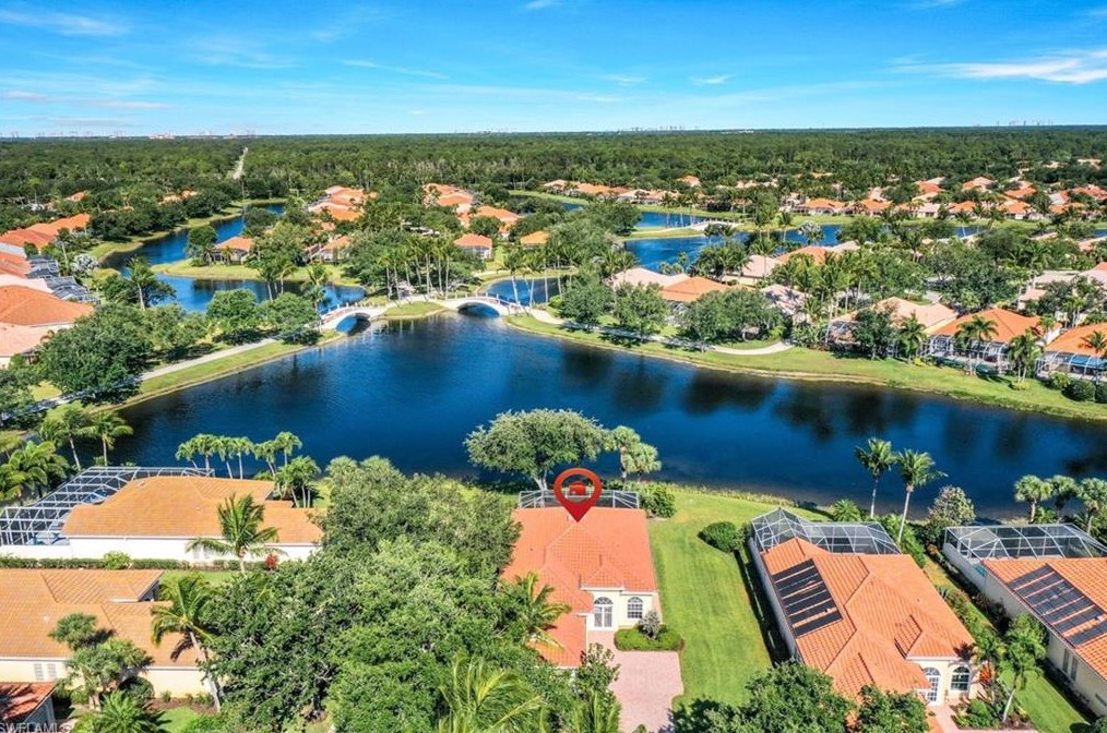 4721 Navassa Ln, Naples FL 34119-9555 exterior