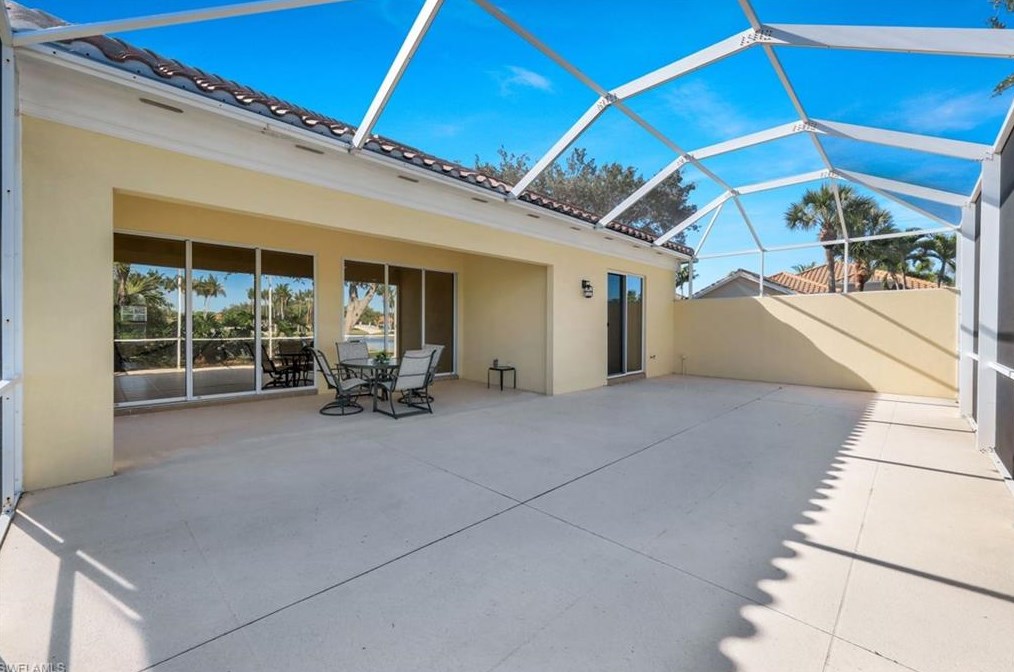 4721 Navassa Ln, Naples FL 34119-9555 exterior