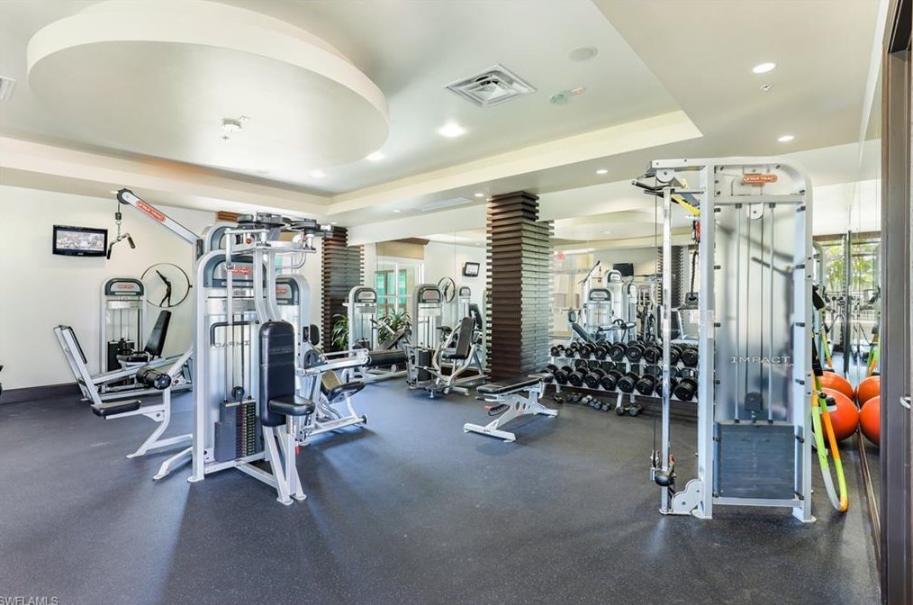 9123 Strada Pl, Naples FL  34108-2789 exterior