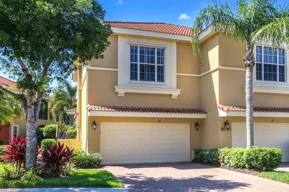 5030 Blauvelt Way, Naples FL  34105-4544 exterior