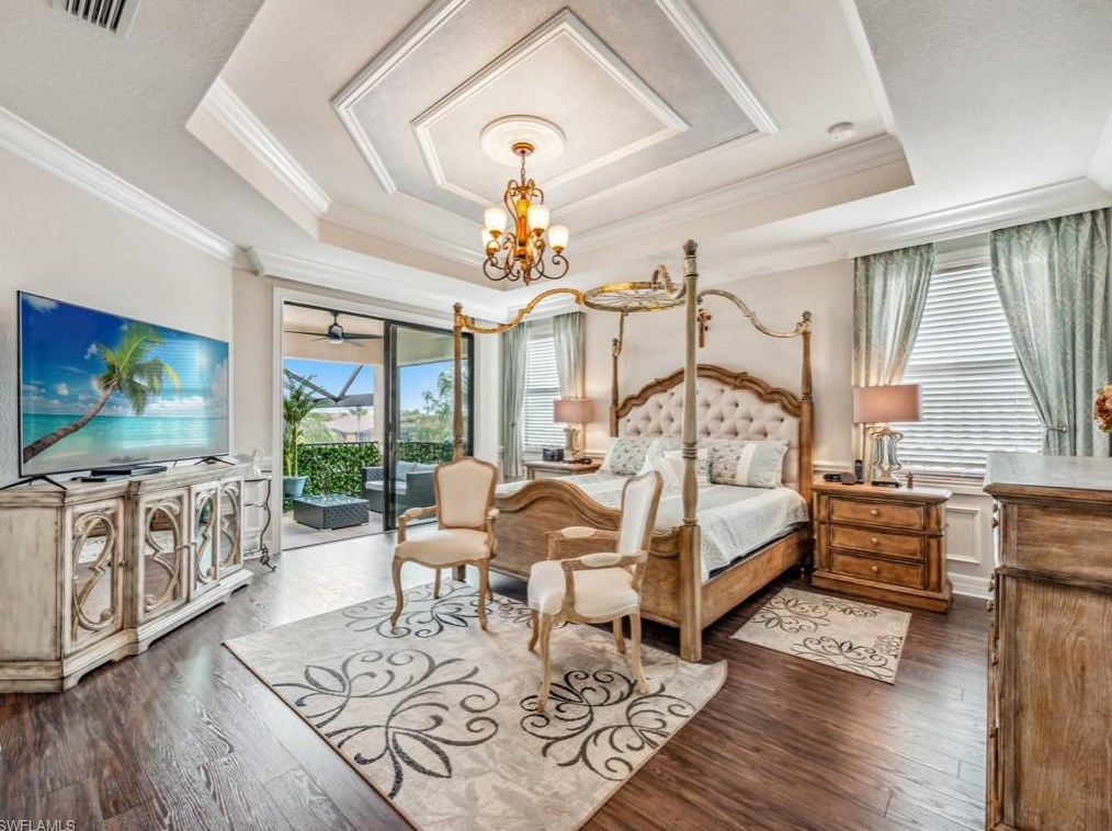 3494 Pacific Dr, Naples FL 34119-8670 exterior