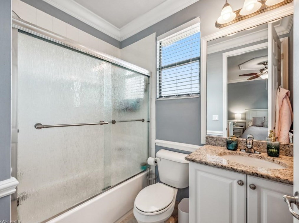 3494 Pacific Dr, Naples FL 34119-8670 exterior