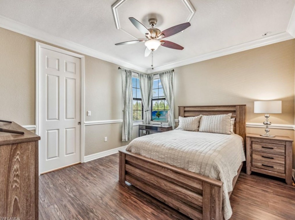 3494 Pacific Dr, Naples FL 34119-8670 exterior