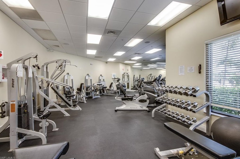 9142 Astonia Way, Fort Myers FL  33967-5640 exterior