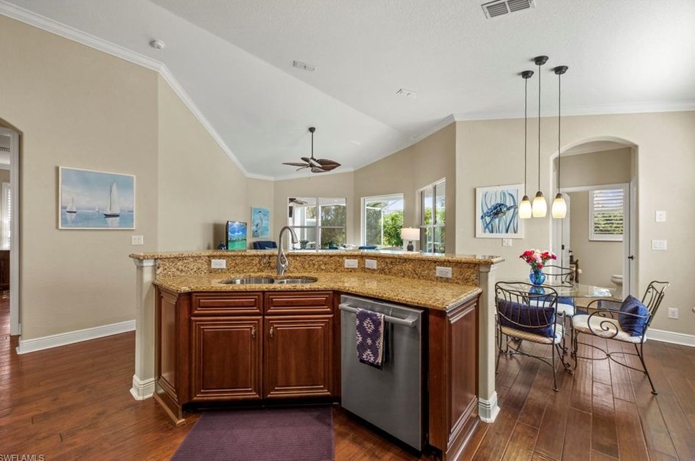 9142 Astonia Way, Fort Myers FL  33967-5640 exterior