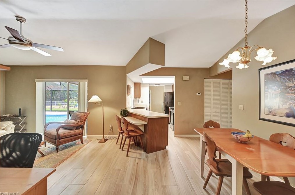 228 Johnnycake Dr, Naples FL 34110-1312 exterior