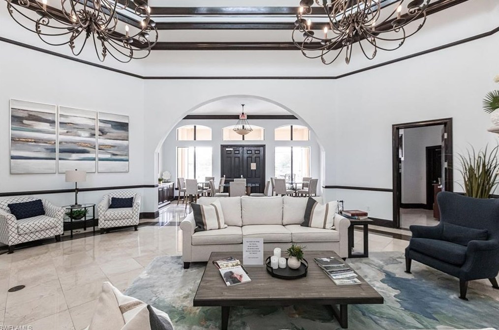 12920 Positano Cir, Naples FL 34105-4800 exterior