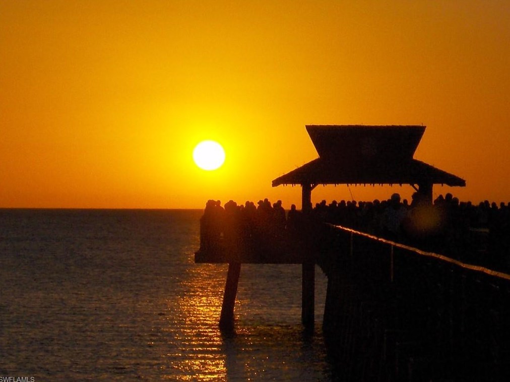 3021 Driftwood Way, Naples FL  34109-8944 exterior