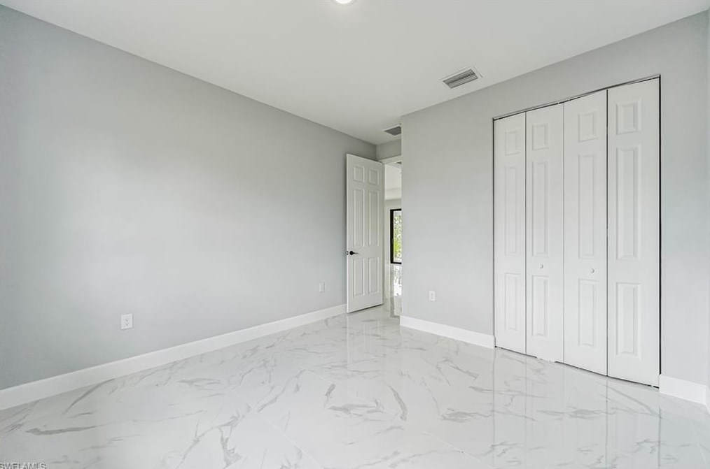 400 13 St, Lehigh Acres FL 33972-8758 exterior