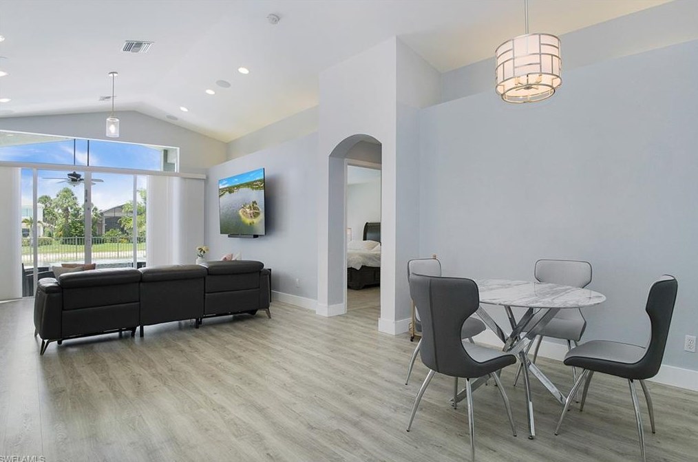 1519 Pacaya Cv, Naples FL 34119-3367 exterior