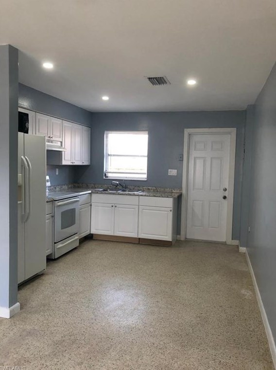 3131 Francis Ave, Naples FL 34112-3815 exterior