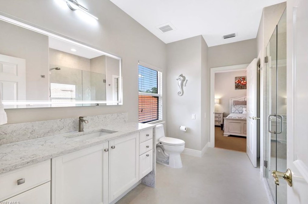 9231 Troon Lakes Dr, Naples FL  34109-4317 exterior