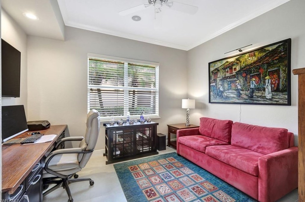 9231 Troon Lakes Dr, Naples FL  34109-4317 exterior