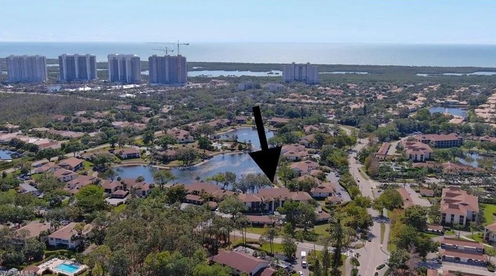 545 Lake Louise Cir, Naples FL 34110-8016 exterior