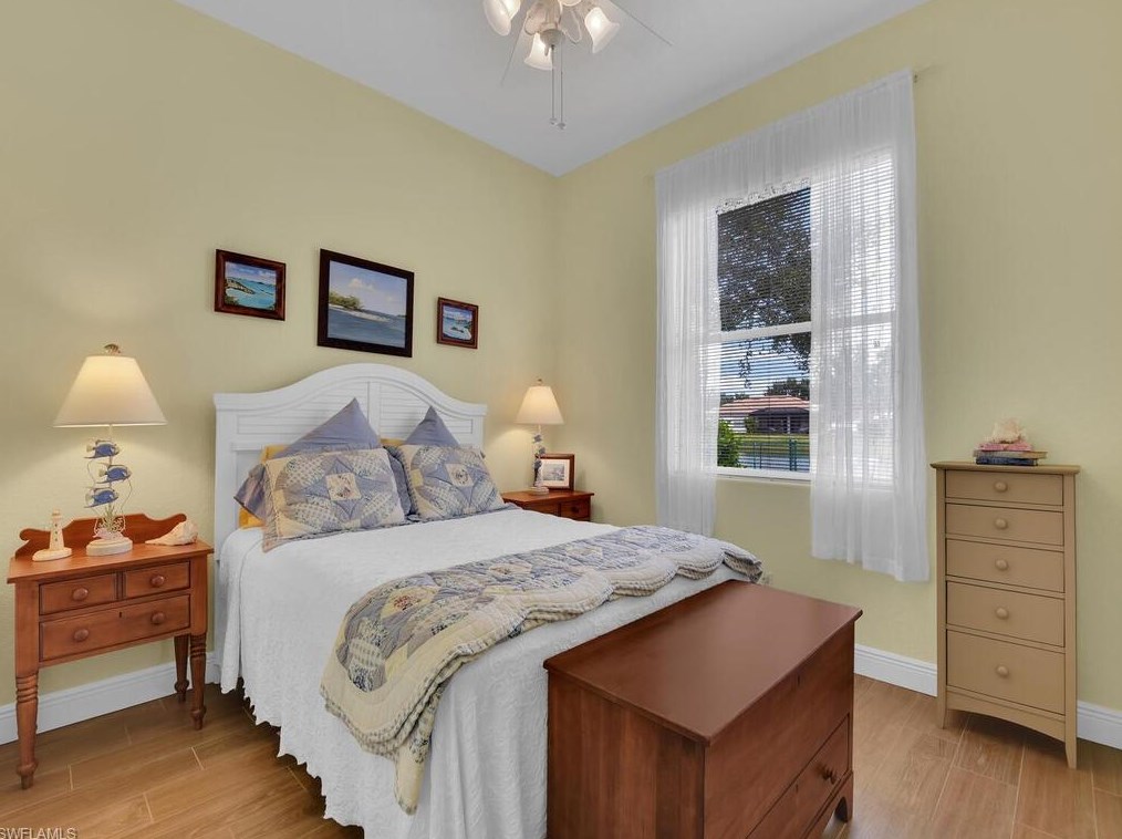 856 Grand Rpd Blvd, Naples FL 34120-4429 exterior