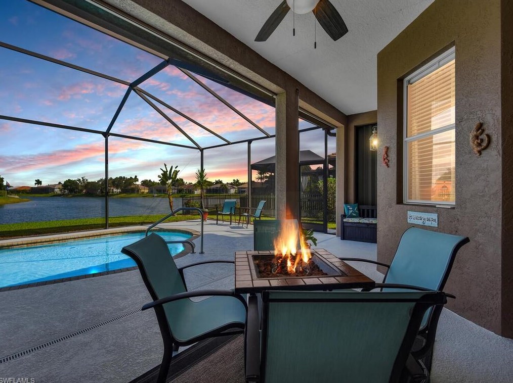 856 Grand Rpd Blvd, Naples FL 34120-4429 exterior