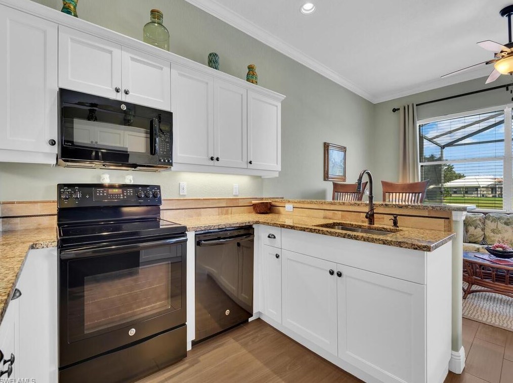 856 Grand Rpd Blvd, Naples FL 34120-4429 exterior