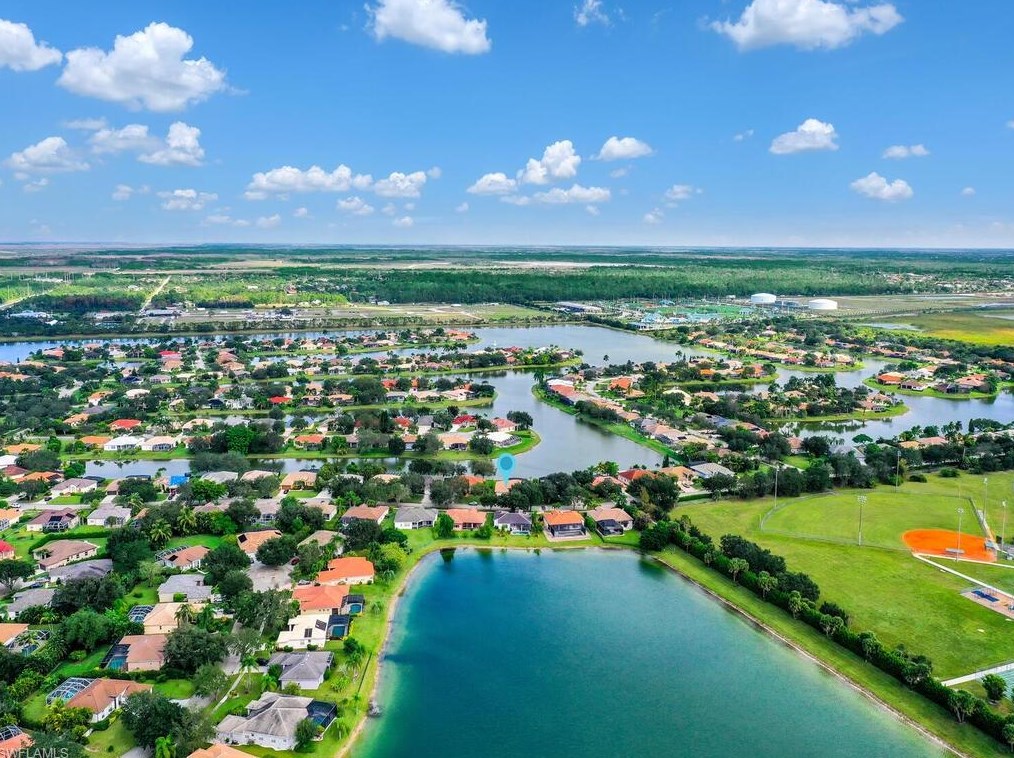 856 Grand Rpd Blvd, Naples FL 34120-4429 exterior