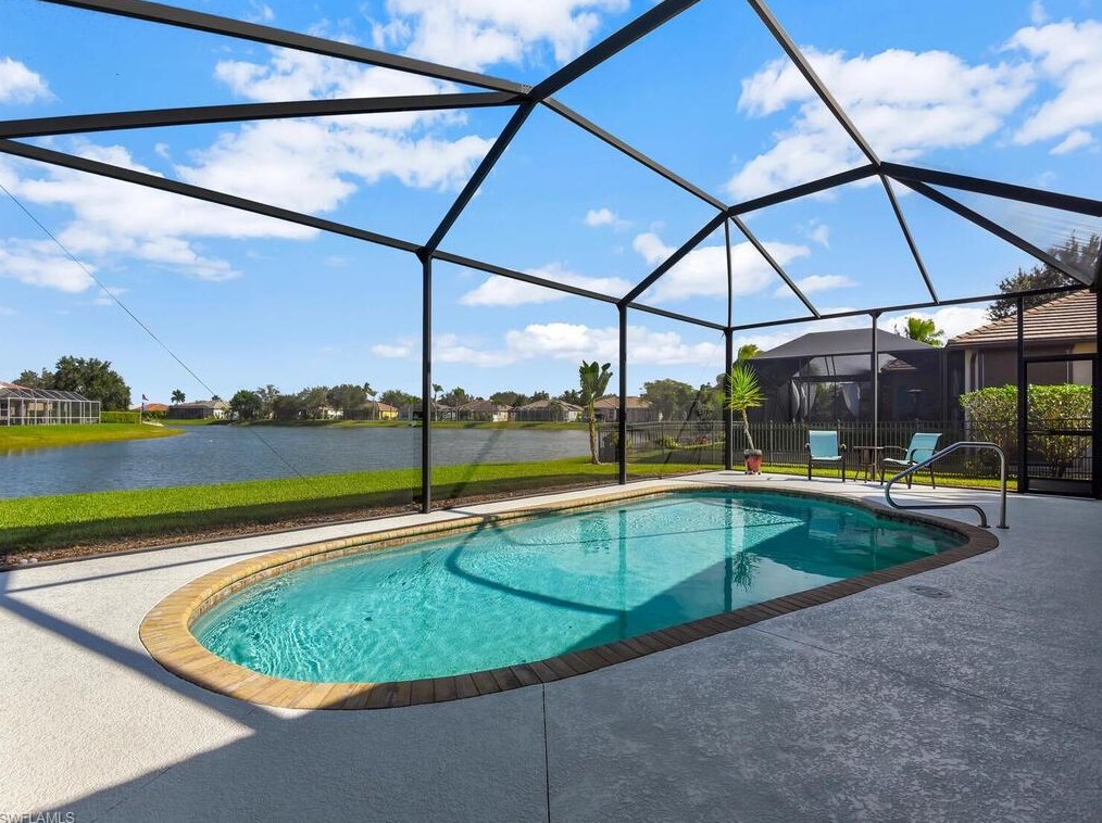 856 Grand Rpd Blvd, Naples FL 34120-4429 exterior