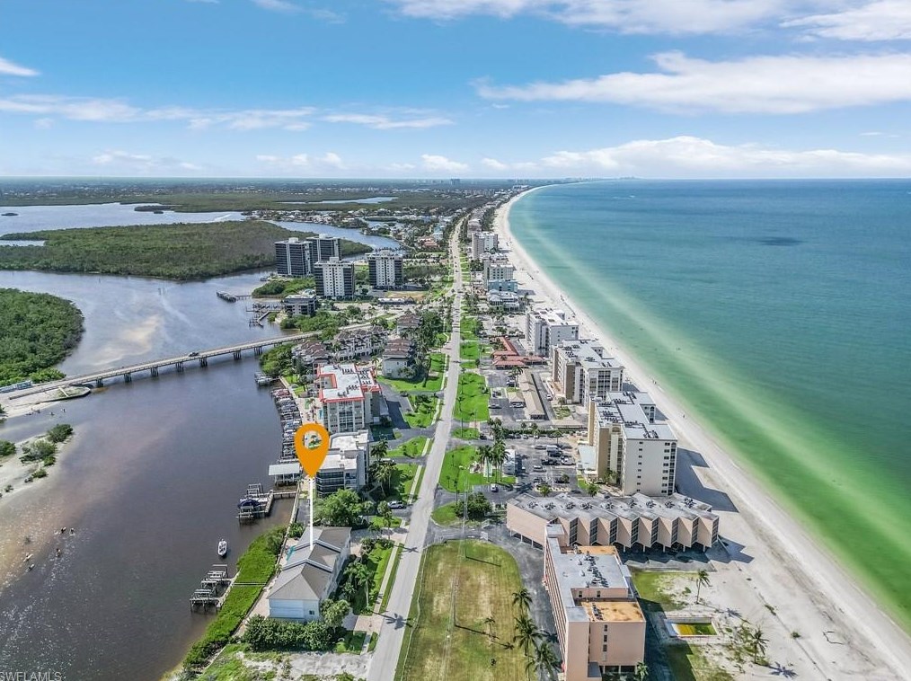 25851 Hickory Blvd, Bonita Springs FL  34134-3620 exterior