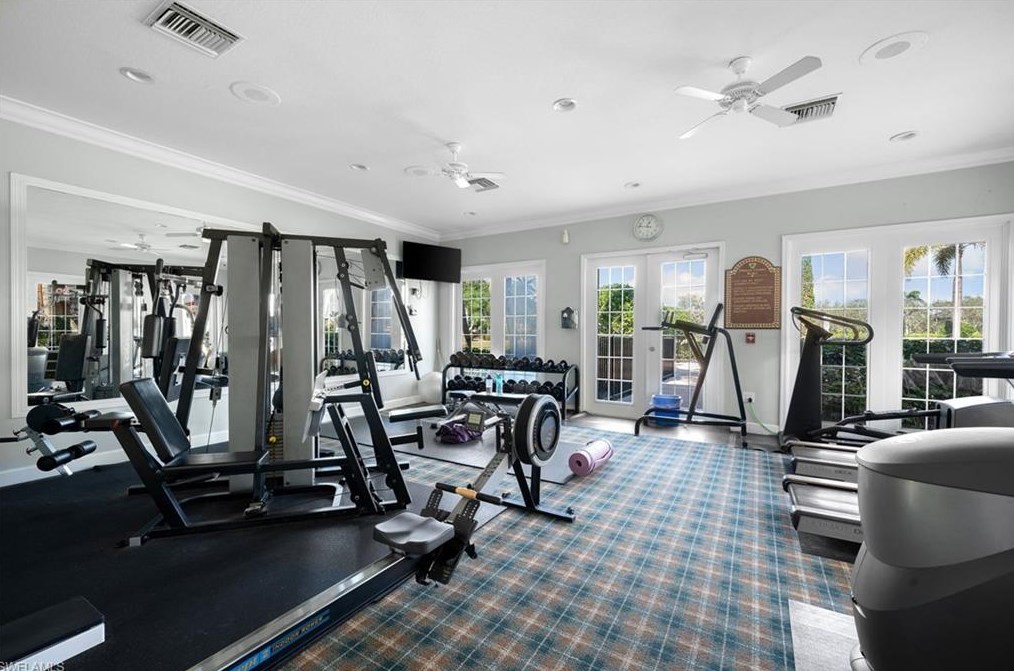 1840 Florida Club Cir, Naples FL  34112-8705 exterior