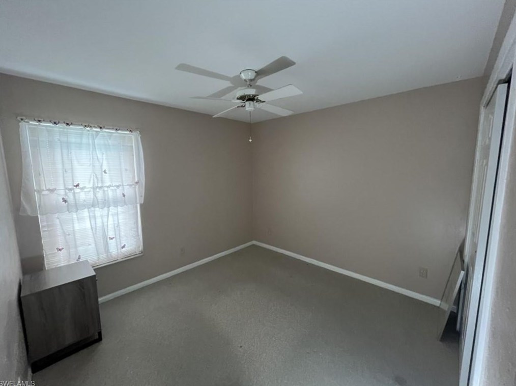 119 Madison Dr, Naples FL 34110-1323 exterior