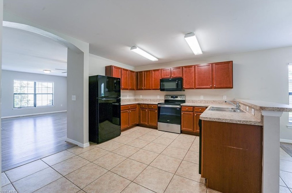 133 Shadow Lk Dr, Lehigh Acres FL 33974-0826 exterior