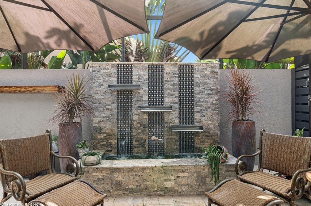 8538 Chase Preserve Dr, Naples FL 34113-2690 exterior