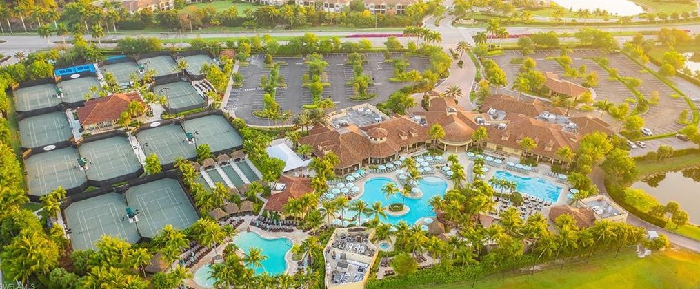 8538 Chase Preserve Dr, Naples FL 34113-2690 exterior