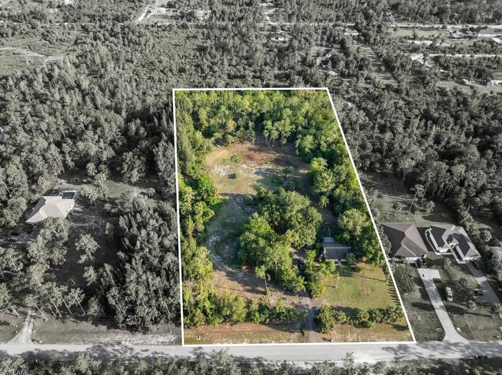 3420 6 Ave, Naples FL 34120-4946 exterior