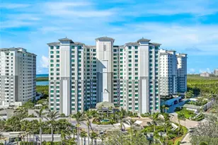 275 Indies Way, Naples, FL 34110 - Photo 3