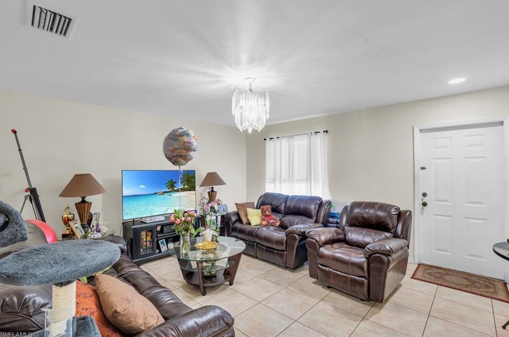 2388 55th Ter, Naples FL 34116-5681 exterior