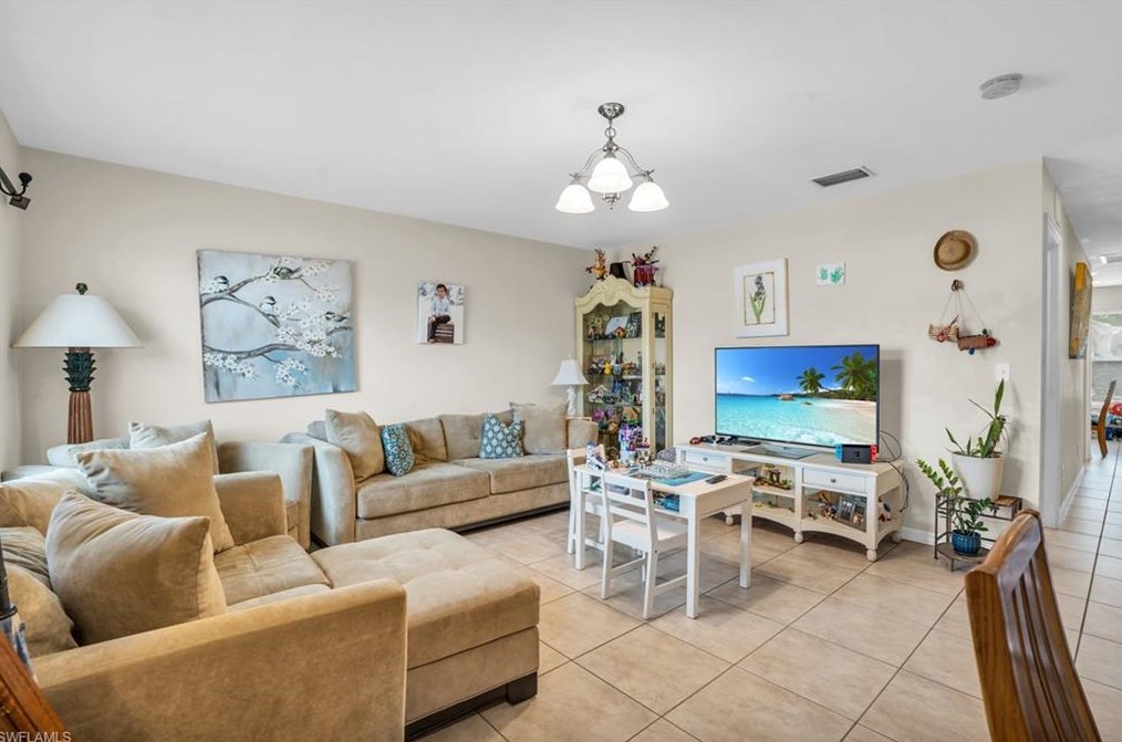 2388 55th Ter, Naples FL 34116-5681 exterior